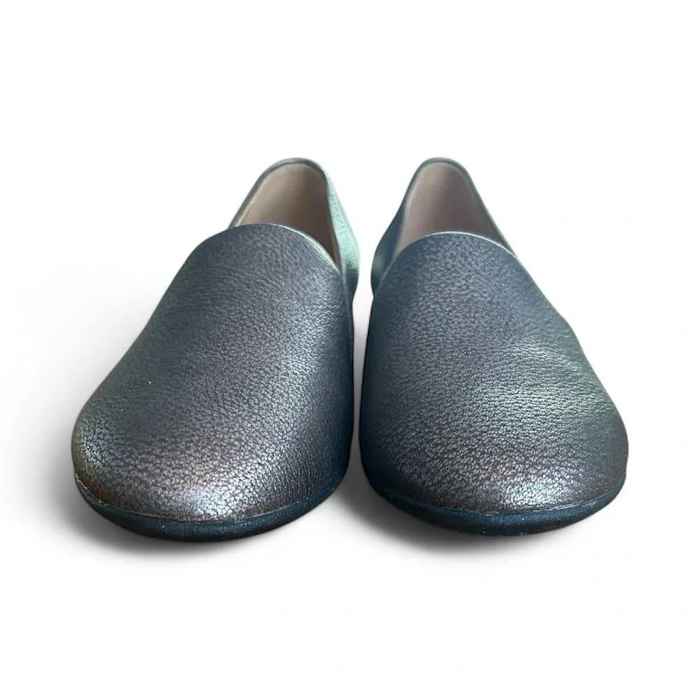 NWOB Dansko Pewter Gray Larissa Flat, Size 37 (6.5-7)
